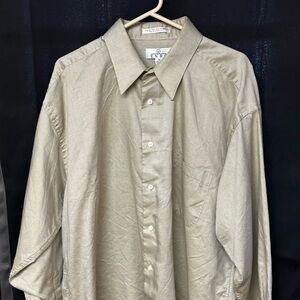 Men's Enro Button-Down Dress Shirt Like New.